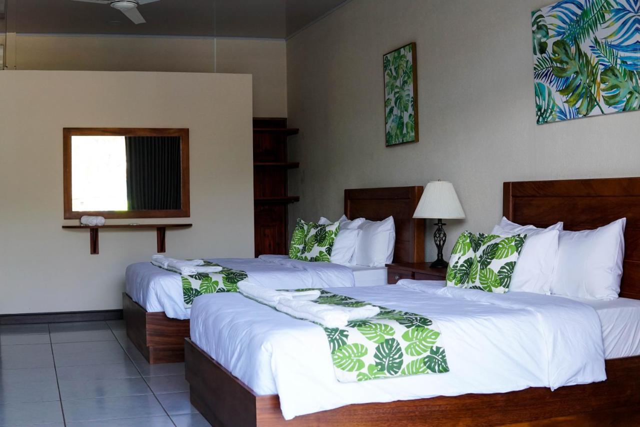 Hotel Puerta Del Cielo Quepos Zewnętrze zdjęcie