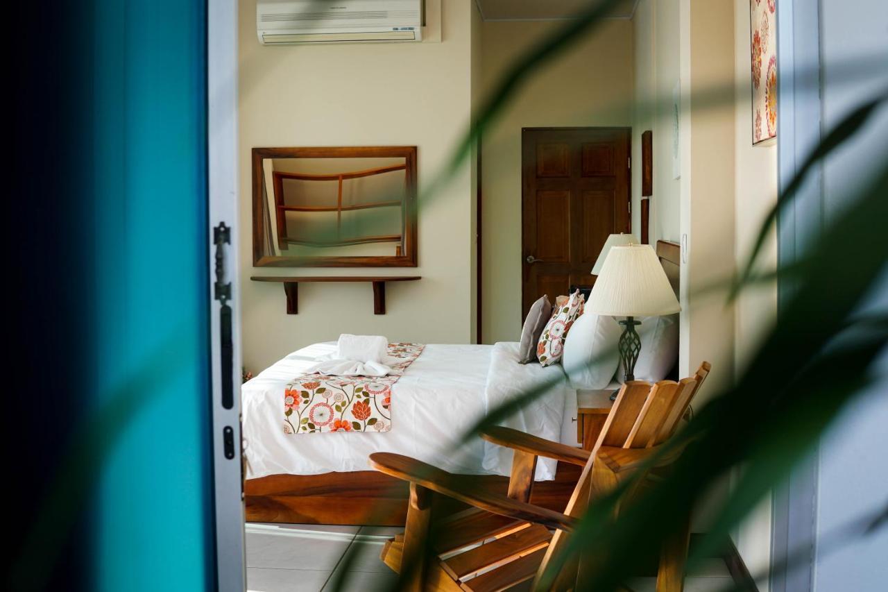 Hotel Puerta Del Cielo Quepos Zewnętrze zdjęcie