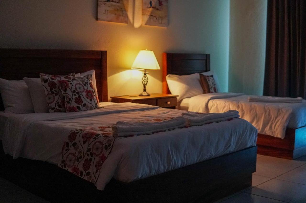 Hotel Puerta Del Cielo Quepos Zewnętrze zdjęcie